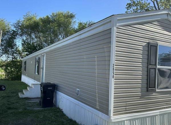 2000 Manufactured Home