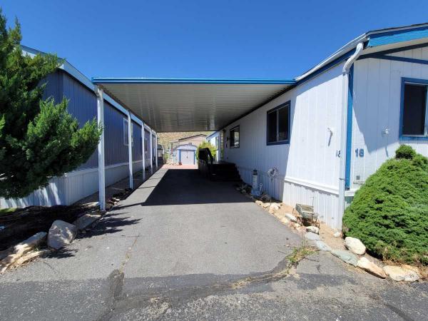 1983 Fleetwood SANDALWOOD Mobile Home