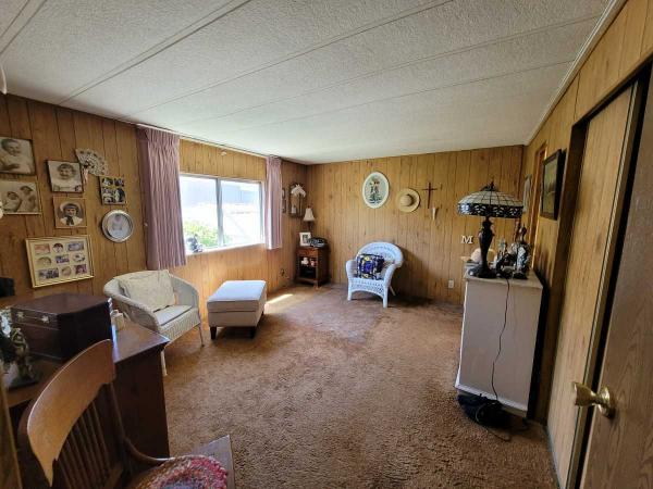 1983 Fleetwood SANDALWOOD Mobile Home