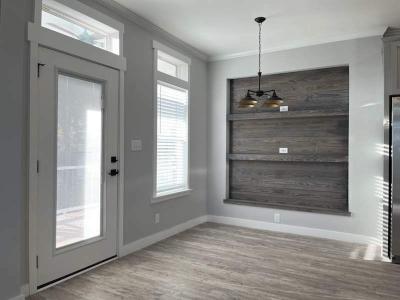 Photo 5 of 8 of home located at 811 Holly Hill Casselberry, FL 32707