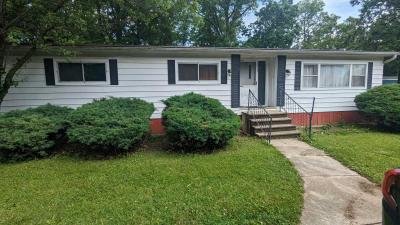 Mobile Home at 1114 Roy St. Auburn, IN 46706