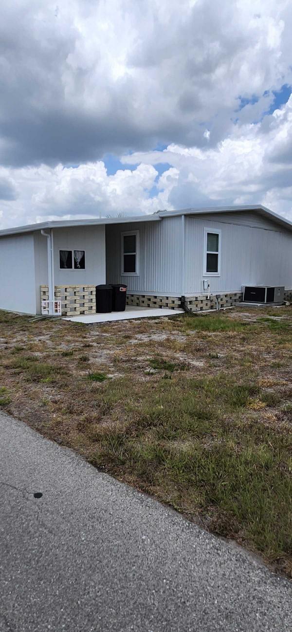 1983 Palm Harbor Manufactured Home