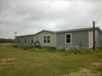 Mobile Home at 301 Kaufman St Rosser, TX 75157