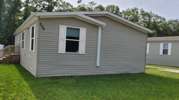2021 Clayton 95PLH28523D Mobile Home