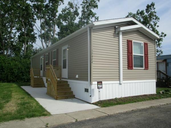2024 Clayton The Pulse-5216-E790 Manufactured Home