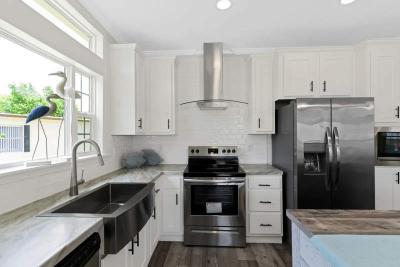 Photo 3 of 8 of home located at 1203 Hickory Lane Deland, FL 32724