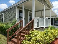 2013 Champion Bungalow w/ Porch Mobile Home