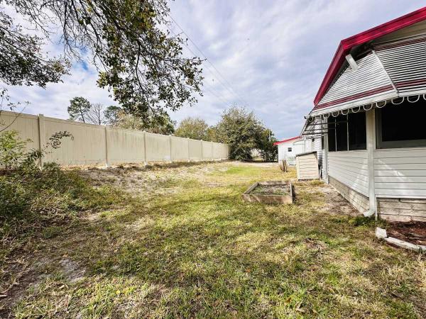 1999 Homes of Merit Manufactured Home