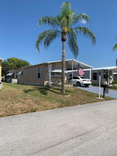 Photo 3 of 33 of home located at 59 Vista De Laguna Fort Pierce, FL 34951