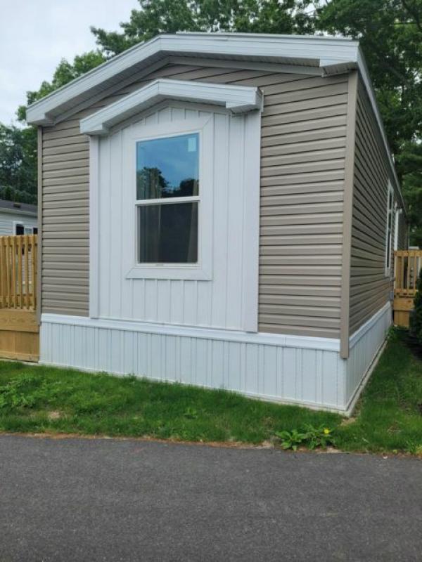 2023 Clayton - Lewistown PA Hickory 4414-40 Manufactured Home