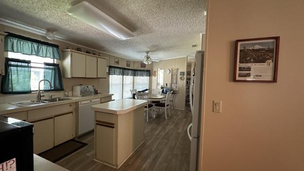 1989 Homes of Merit HS Mobile Home