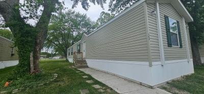 Mobile Home at 502 Mariwood Dr Lot 184 Indianapolis, IN 46234