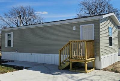 Mobile Home at 3600 Sheffield Ave Lot 245 Hammond, IN 46327
