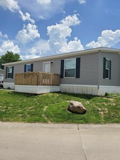 Mobile Home at 802 E County Line Road #258 Des Moines, IA 50320