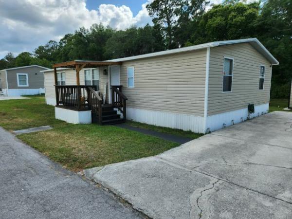 1985 Fleetwood Manufactured Home