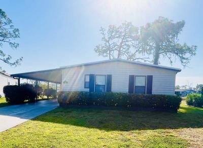 Mobile Home at 19212 Cedar Crest Ct North Fort Myers, FL 33903