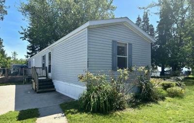 Mobile Home at 26131 Dequindre Rd Madison Heights, MI 48071