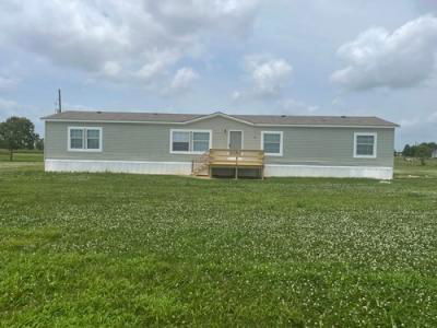 Mobile Home at 13529 S Main Rd Roanoke, LA 70581