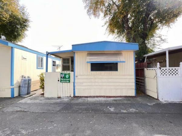 1976 SKYLINE Mobile Home For Sale