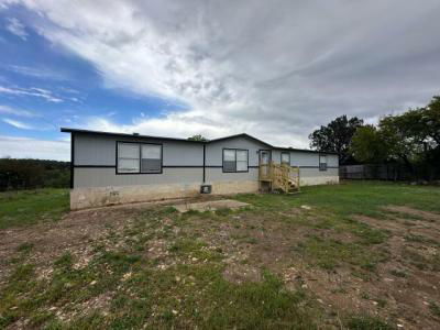 Mobile Home at 122 Peninsula Cir Bandera, TX 78003