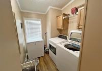 1993 SKYL Manufactured Home