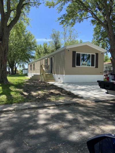 Mobile Home at 115 W Meadowland Drive Rochelle, IL 61068