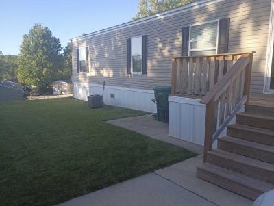 Mobile Home at 304 Hilltop Drive Lot 96 Ferrelview, MO 64163