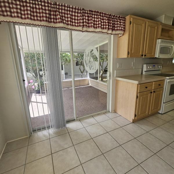 2000 Palm Harbor Mobile Home