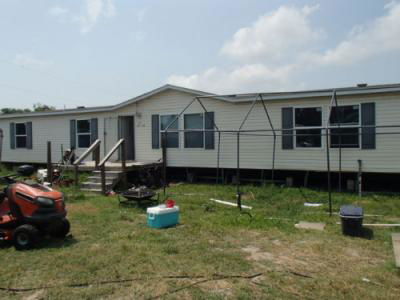 Mobile Home at 1120 W Cedar St Rockport, TX 78382