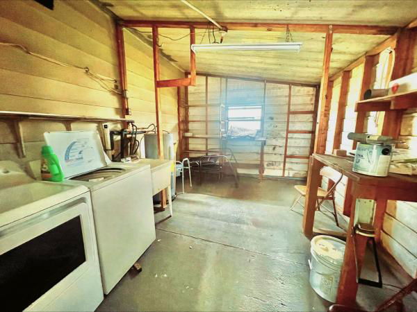 1984 BARR/BARV hs Mobile Home