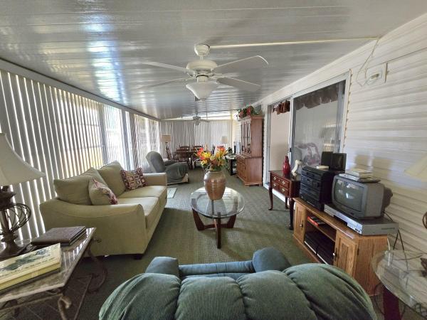 1993 Chandeleur Homes CH14241A/B Mobile Home