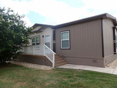 Mobile Home at 7460 Kitty Hawk Rd. Site 405 Converse, TX 78109