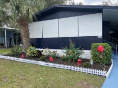 Photo 1 of 7 of home located at 1360 Everglades Circle Apopka, FL 32703