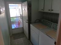 1985 Palm PH062074A/B Mobile Home