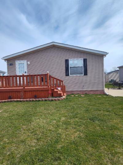 Mobile Home at 13450 Pear St Carleton, MI 48117