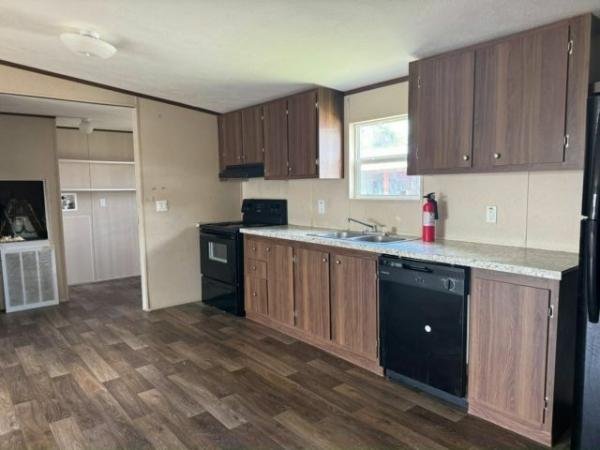 2019 SOUTHERN ENERGY HOMES Excitement Manufactured Home