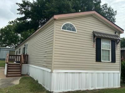 Mobile Home at 313 Chalet Drive #84 Crowley, TX 76036