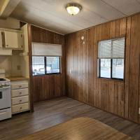 1984 Silvercrest Manufactured Home