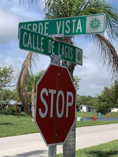 Photo 3 of 38 of home located at 1 Verde Vista Fort Pierce, FL 34951