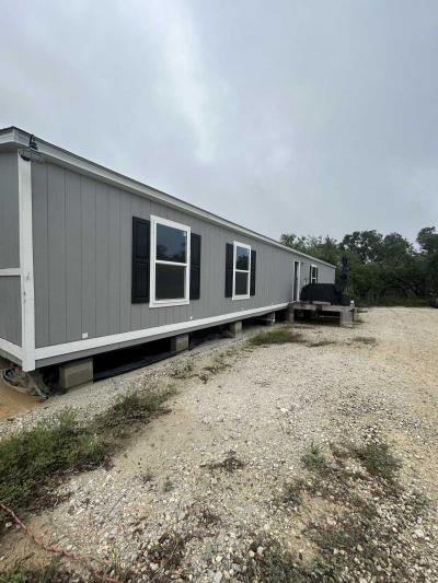 Mobile Home at 619 Oakland Drive Blanco, TX 78606