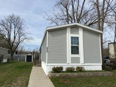 Mobile Home at 28526 N Maple Romulus, MI 48174