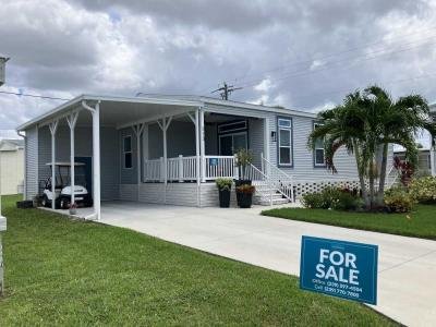 Mobile Home at 513 Poinciana Court Naples, FL 34110