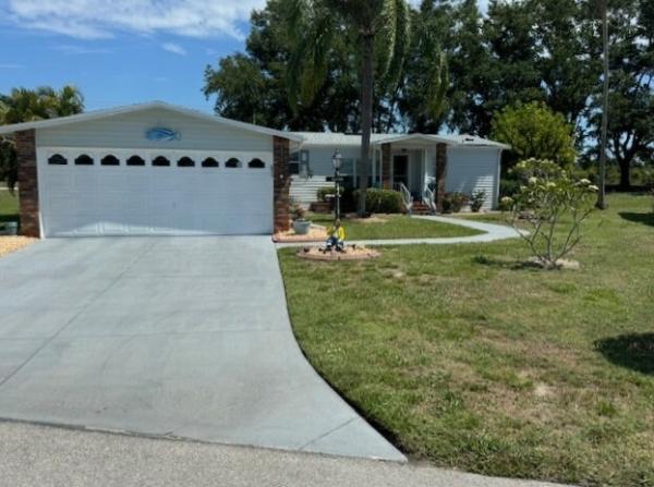 Photo 1 of 2 of home located at 19872 Diamond Hill Court North Fort Myers, FL 33903