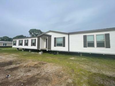 Mobile Home at Highland Used Homes Llc 16726 Florida Blvd Baton Rouge, LA 70819