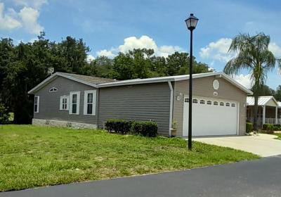 Mobile Home at 3937 Southport Springs Pkwy Zephyrhills, FL 33541