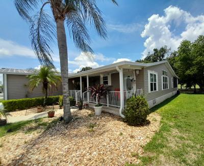 Photo 4 of 17 of home located at 3937 Southport Springs Pkwy Zephyrhills, FL 33541