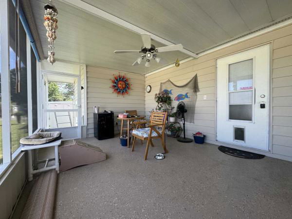 2005 Palm Harbor Mobile Home