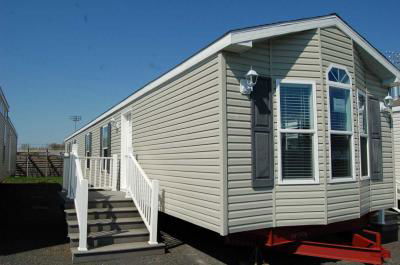 Mobile Home at 8220 Airport Rd Bath, PA 18014