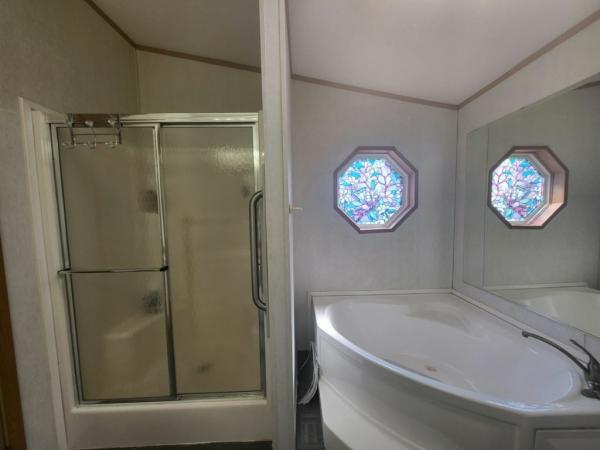 2002 Highland Stoneybrook Mobile Home