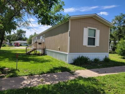 Mobile Home at 305 Wellman St Copeland, KS 67837